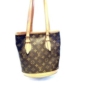 AUTHENTIC Louis Vuitton Discontinued bucket purse